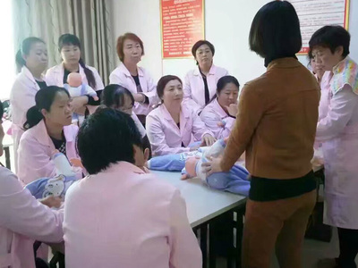 太原找靠谱母婴护理师培训,选山西雨佳缘家政服务_太原权威的母婴护理师培训产品大图
